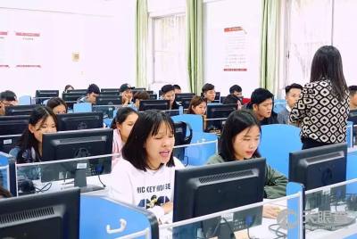 跨境翻译的桥梁 南宁市美洲翻译服务有限责任公司的专业护航
